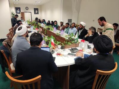 مسئولان استانی جامعه قرآنی عصر در حرم بانوی کرامت گردهم آمدند