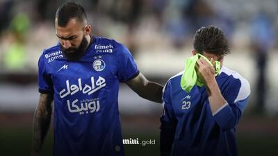 ستاره جنجالی در آستانه خداحافظی با استقلال!/ اخراجی بزرگ استقلال!