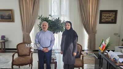 دیدار معاون کنسولی وزارت امور خارجه با خانواده مهدیه اسفندیاری