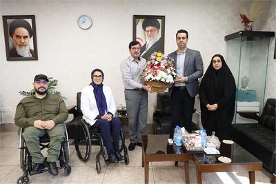دیدار قهرمانان پارالمپیکی با کارگری - پارس فوتبال