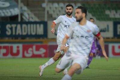 کارتال شاگرد گل‌محمدی را می‌خواهد؛‌پروژه بازگشت هافبک پرسپولیس کلید خورد - پارس فوتبال
