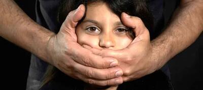 اولین عکس از متجاوز به کودکان در لباس جعلی شهرداری