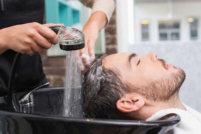 دوبار شامپو زدن موی سر اشتباه است؟ | روزنو
