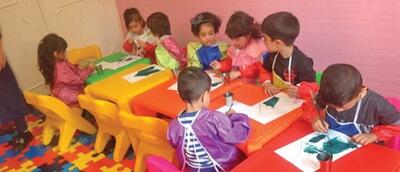 نبود مهدکودک در ادارات؛ چالش‌ مادران شاغل چگونه مرتفع می‌شود؟