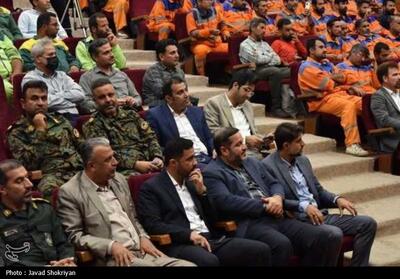 تقدیر از پاکبانان و باغبانان شهرداری بوشهر- عکس صفحه استان تسنیم | Tasnim