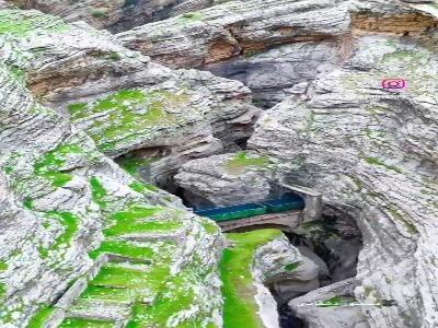 راه‌آهن نفسگیر و شگفت‌انگیز لرستان