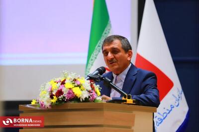 مدیرعامل سازمان منطقه آزاد اروند: عوامل عدم توسعه یافتگی خوزستان باید بررسی شود / شاخص انتخاب نیرو صلاحیت است / جذب سرمایه گذاران داخلی و فعال کردن بخش خصوصی اولویت اروند است