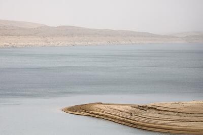 سال آبی جاری سال سختی برای آب کشور است