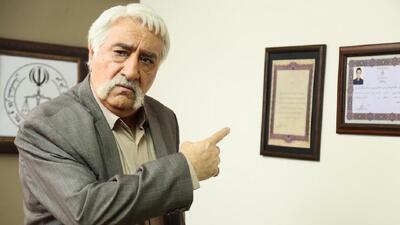 ویدئوی عاشقانه داریوش ارجمند  حشمت فردوس ستایش  و همسر واقعیش در یک مراسم هنری
