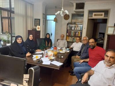 دورهمی هنرمندان قدیمی رادیو در «ارمغان اردیبهشت»