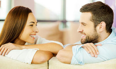 چگونه با 10 راهکار ساده با همسر خود رابطه بهتری داشته باشیم؟