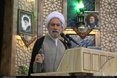 امام جمعه شیراز: چیزی نمی‌گذرد که شاهد نابودی آمریکا خواهیم بود