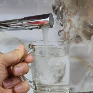 سهم ۸۷ درصدی خانوارها در مصرف آب تهران؛ وضعیت ذخایر سدها نامناسب است