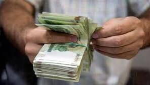 عقب‌ماندگی دستمزد از دلار؛ دستمزد 34 درصد دیر افزایش یابد