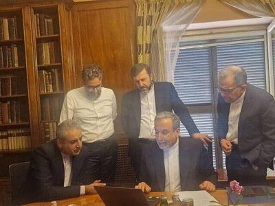 ببینید /  کامیلوچایا  ؛ نخستین مستند از پیدا و پنهان مذاکرات ایران و آمریکا