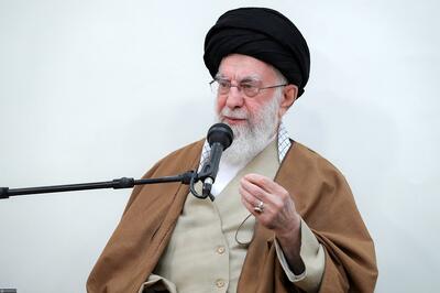 تجلیل رهبر انقلاب از برنامه‌های قرآنی ماه رمضان