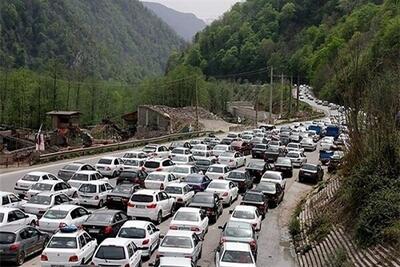 ترافیک سنگین در محورهای هراز فیروزکوه و پاکدشت به سوی تهران