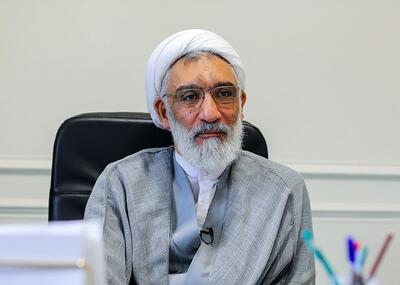 ادبیات ترامپ در مکاتبه رسمی متفاوت بود/ پس از بررسی‌ها اجازه مذاکره داده شد