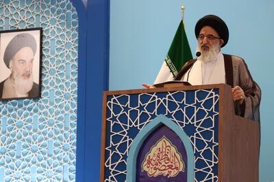 توجه به دستورات اسلام تنها راه نجات از بحران‌های جهانی