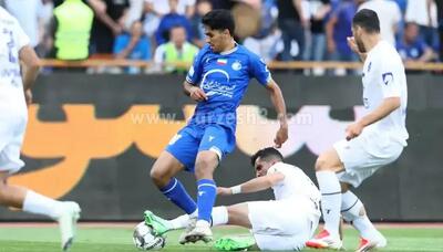 گزارش زنده: استقلال 1 - 0 پیکان
