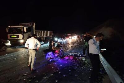 خودخواهی یک راننده عامل مرگ و مصدومیت ۱۴ نفر در جاده یاسوج به اصفهان