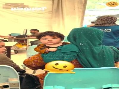 لبخند شیرین این دختربچه در بحبوحه اخراج اجباری پربازدید شد