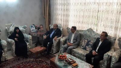 دیدار معاون رییس جمهور با خانواده شهیدان کبیری در قزوین