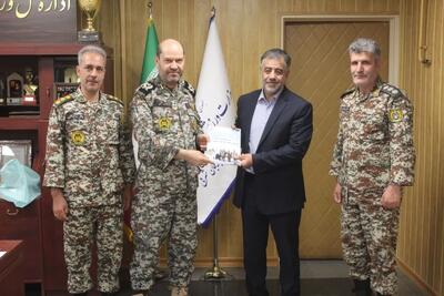 دیدار فرمانده پدافند هوایی شمال‌غرب با مدیرکل ورزش و جوانان آذربایجان شرقی