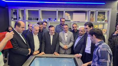 معاون رییس جمهور از مرکز هاب فناوری‌های آینده بازدید کرد