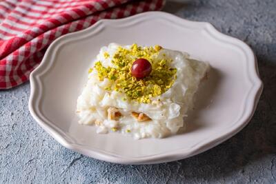 دستور تهیه دسر شیرینی گل ترکیه با گلاب
