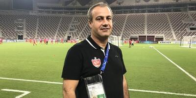 فدراسیون همه لیگ را مسخره تراکتور و این آدم بی ادب کرده است