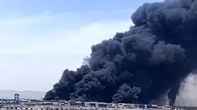 استاندار هرمزگان: حادثه انفجار در بندر شهید رجایی تحت کنترل است