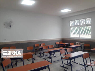مدارس بندرعباس فردا یکشنبه تعطیل است