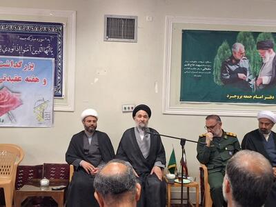 بیان مسائل عقیدتی و معارف دینی در جامعه ضروری است