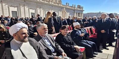 ترامپ و نمایندگان ایران در کنار یکدیگر در مراسم تشییع پاپ! ۶ اردیبهشت ۱۴۰۴