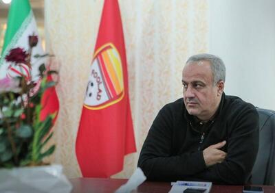 خبیری: یک آدم بی‌ادب هر کاری دلش در این فوتبال می‌خواهد انجام می‌دهد! - پارس فوتبال