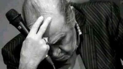 دانلود آواز باشکوه گل سرخ از ایرج خواجه امیری /صفای نو بهاران ، گرمی عشق یاران !
