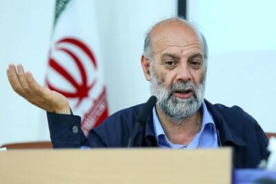 محجوب: مدیریت قیمت‌ها نباید زندگی فقرا و کارگران را به مخاطره بیندازد