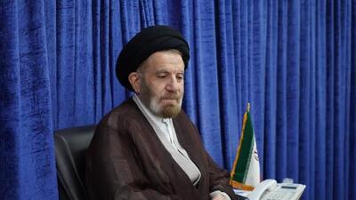 نماینده ولی‌فقیه در لرستان حادثه بندر شهید رجایی را تسلیت گفت