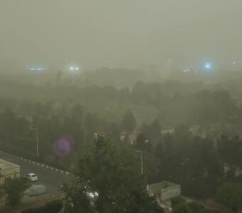 عکس/ تصویری از آسمان طوفانی تهران