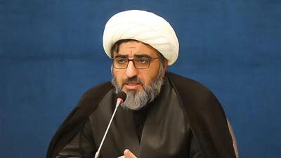 ملت مسلمان ایران پرچم توحید را در جهان برافراشته‌اند