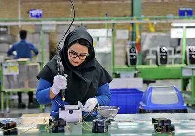 فعال کارگری: عکس یادگاری با لباس کارگری ممنوع