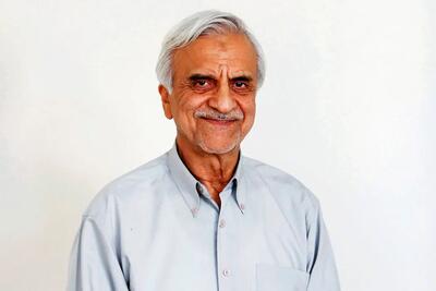 «نه شرقی، نه غربی» اجرا نشد