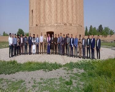 بازدید سرکنسولگری‌های 3 کشور خارجی از برج تاریخی رادکان شهرستان چناران