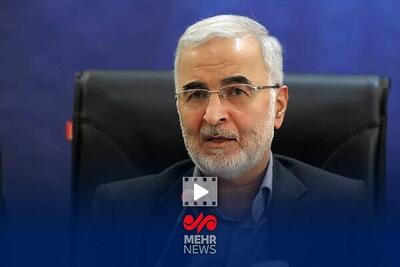 خداقوت وزیر کشور به آتش نشانان در بندرشهید رجائی