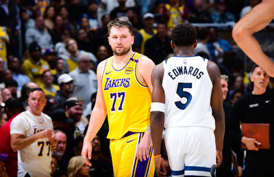 بسکتبال NBA | لیکرز را به لبه پرتگاه می‌برند؟ - پارس فوتبال