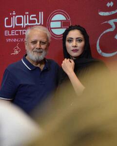 تصویر تازه‌ی مارال فرجاد در کنار پدرش، جلیل فرجاد - سبک ایده آل