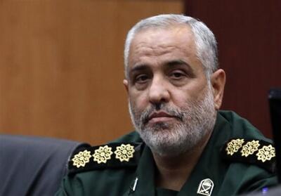 تولید مجموعه 10 جلدی زندگانی امام خمینی(ره) به پایان رسید - تسنیم