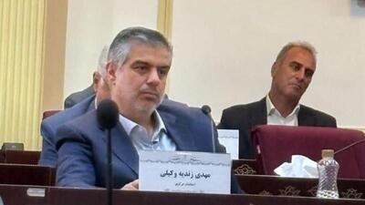 استاندار مرکزی: ورزشگاه‌ها بستری مناسب برای ارتباط با نسل جوان است