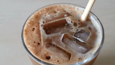 طرز تهیه آیس کافی یا قهوه سرد برای روزای گرم تابستونی